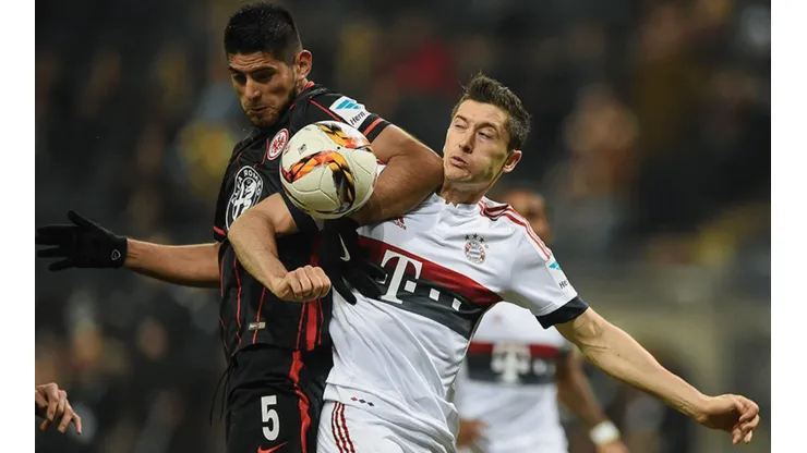 Robert Lewandowski sobre Carlos Zambrano: "Todo lo que quería era romperme las piernas"