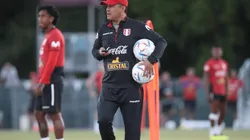 ¿Un desconvocado en la Selección Peruana antes del partido contra México?