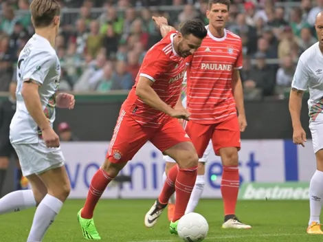 La hermosa despedida de Claudio Pizarro del fútbol en Alemania