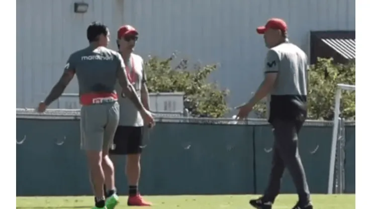 ¿Hubo discusión entre Gianluca Lapadula y Juan Reynoso?