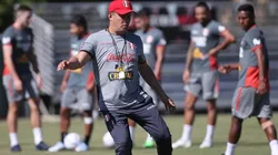 Reynoso vive sus primeros días como DT de México