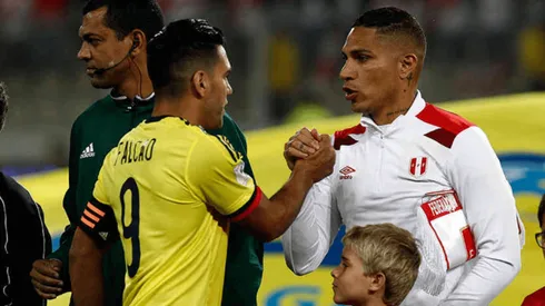 "Radamel Falcao le lame los pies a Paolo Guerrero"