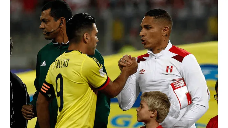 "Radamel Falcao le lame los pies a Paolo Guerrero"