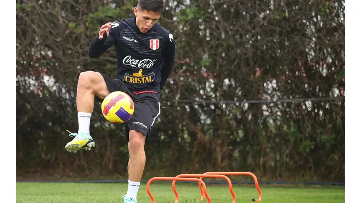 El mensaje de Catriel Cabellos tras unirse a los trabajos de la Selección Peruana