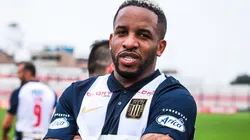 "Esperemos que Farfán esté relacionado a Alianza por mucho tiempo". (Foto: Liga de Fútbol Profesional)