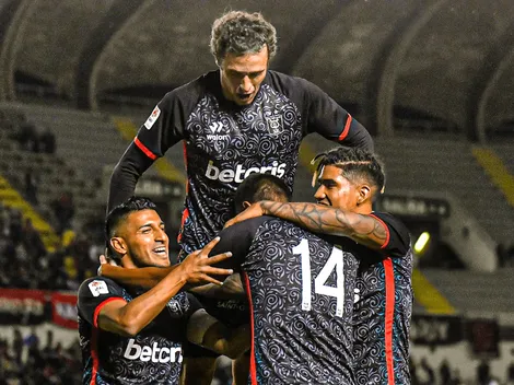 FBC Melgar apabulló a Deportivo Municipal en el Monumental de la UNSA