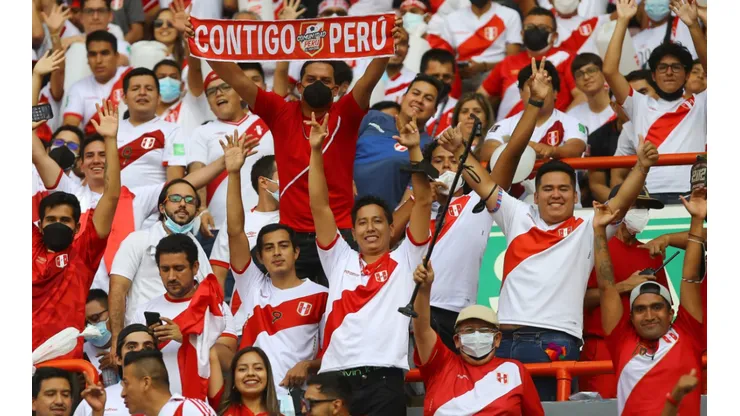 "En Inglaterra están comprando camisetas de Perú porque saben que iremos al Mundial"