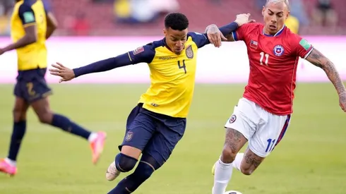 Byron Castillo jugando contra Chile