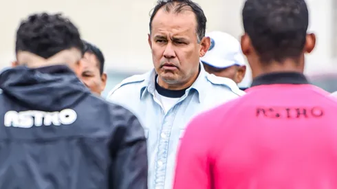 Reynoso fue a la práctica del Boys y se fijó en este crack de la Liga 1 para la Selección. (Foto: Twitter Sport Boys)