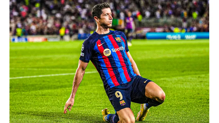 El polaco marcó su primer hat-trick con el Barcelona.