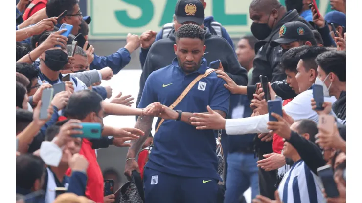 ¿Jefferson Farfán volverá a jugar este fin de semana?