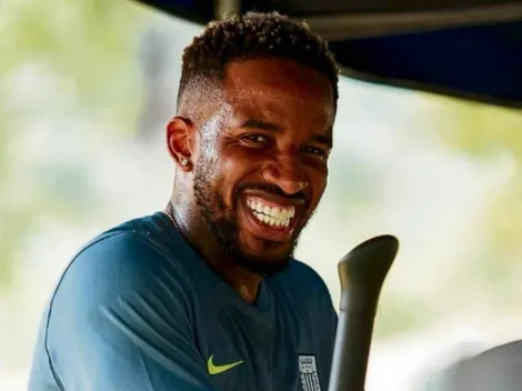 ¡Se pone fino para el clásico! El golazo de Jefferson Farfán en los entrenamientos
