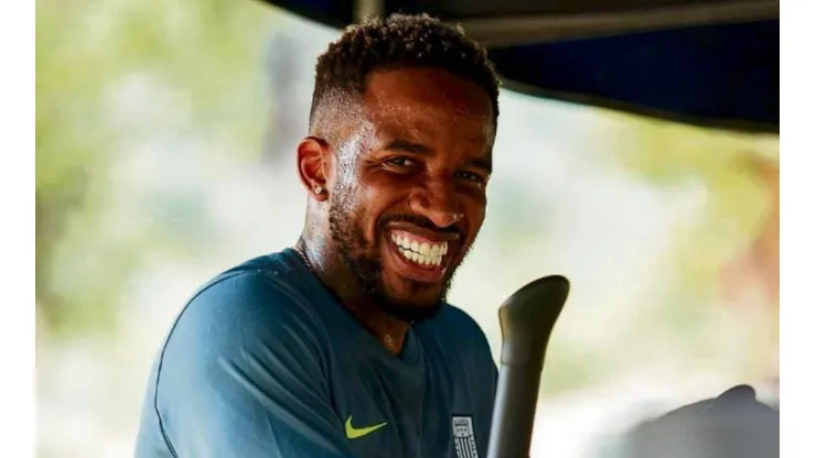Jefferson Farfán alista la puntería para poder sumar minutos ante Universitario. Foto: GLR