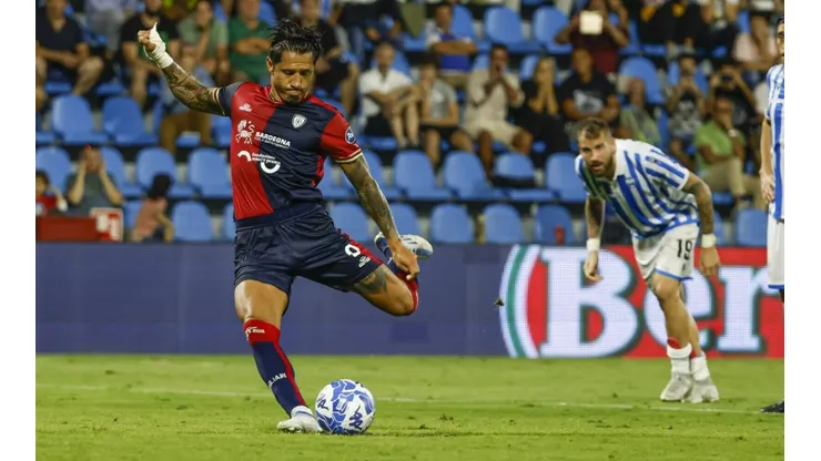 Gianluca Lapadula no pudo evitar la derrota por 1-0 de Cagliari sobre Spal, por la fecha 3 de la Serie B. Foto: Getty
