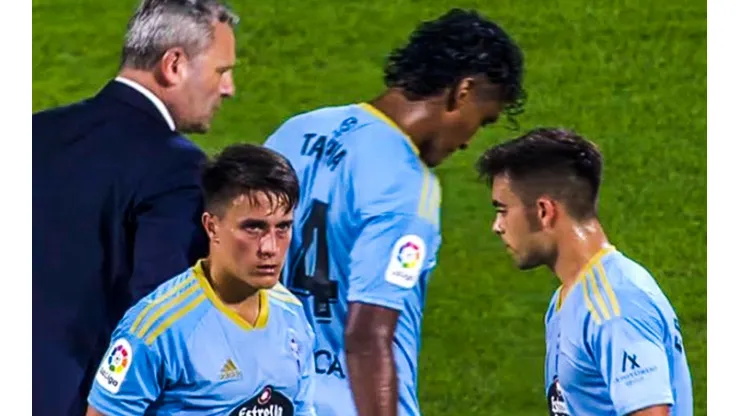 Se encienden las alarmas Tapia se sintió y fue cambiado en el Celta. (Foto: Captura de pantalla)