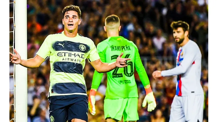 Álvarez anotó el 1-0 del City ante el Barcelona. (Foto: Getty Images)