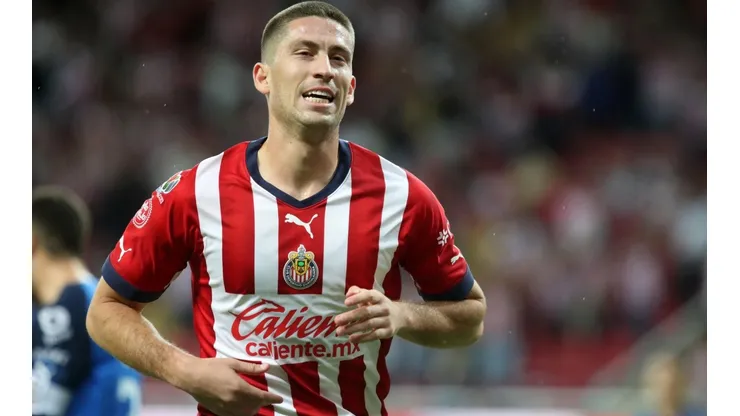 Santiago Ormeño marcó su primer gol con Chivas