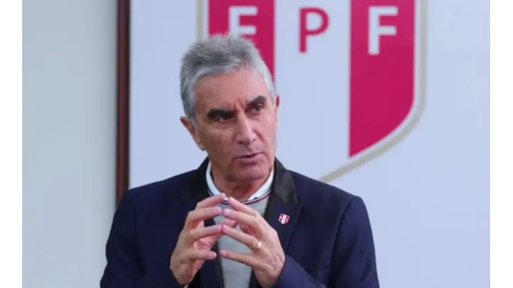 Juan Carlos Oblitas respaldo a Agustín Lozano por los cambios que se realizarán para el fútbol peruano desde el 2023. Foto: FPF