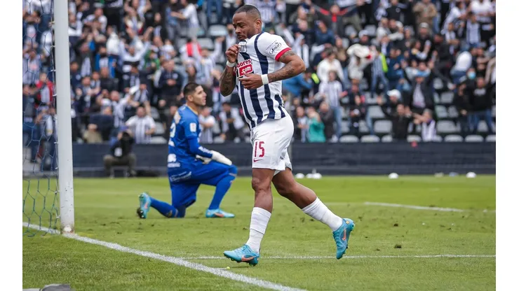 Wilmer Aguirre le dio el triunfo por 1-0 a Alianza Lima frente a Sport Huancayo el último fin de semana. Foto: RPP