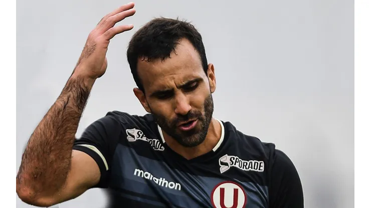 Carvallo molesto. (Foto: Liga de Fútbol Profesional)