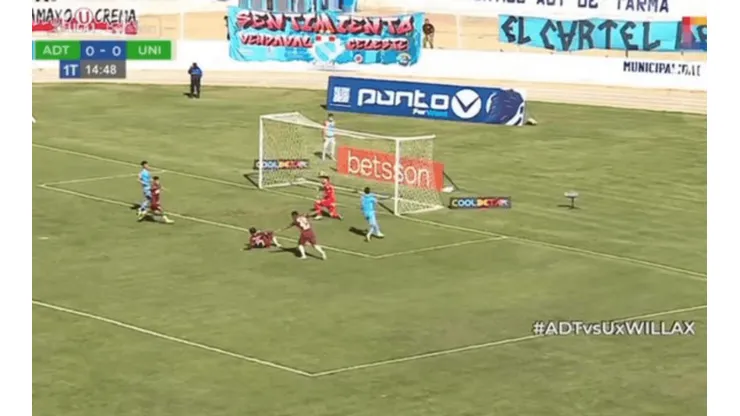 Gol de Jordan Guivin gracias a una definición perfecta