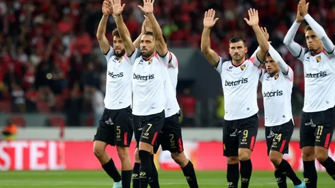 Melgar avanzó en la Sudamericana