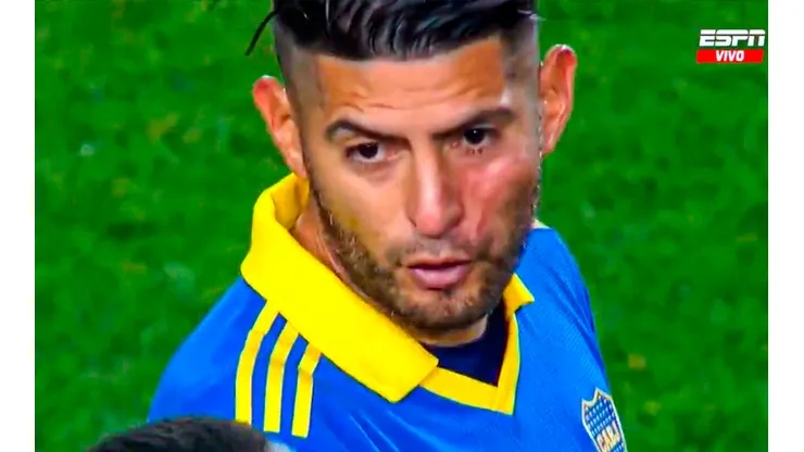 El peruano juega de titular ante Racing.