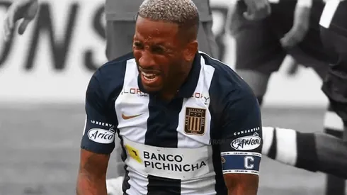 "Jefferson Farfán no va más en el fútbol profesional"
