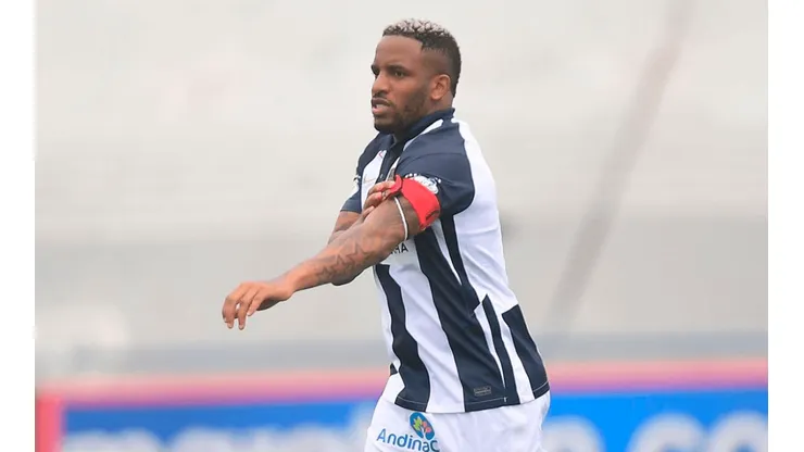 El mensaje de Jefferson Farfán que ilusiona a los hinchas de Alianza Lima