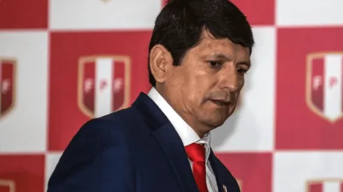 Denuncias e irregularidades contra Agustín Lozano por venta de derechos televisivos