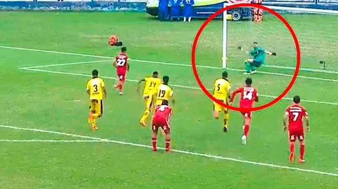 Madrugaron a la 'U': Alonso perdió la marca y Beltrán anotó el 1-0 para Cienciano. (Foto: Captura de pantalla)