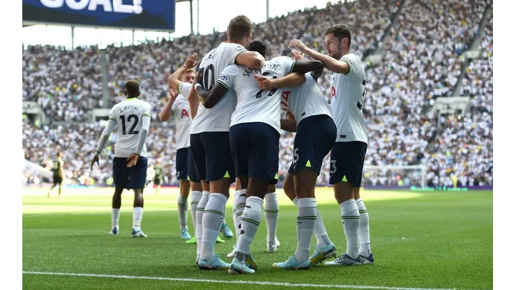 Tottenham se quedó con un triunfo cómodo en casa