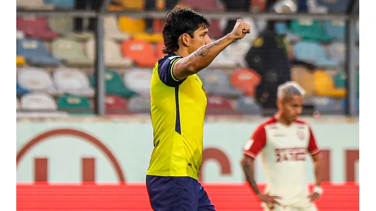 Roberto Ovelar marcó su primer gol en el Torneo Clausura.