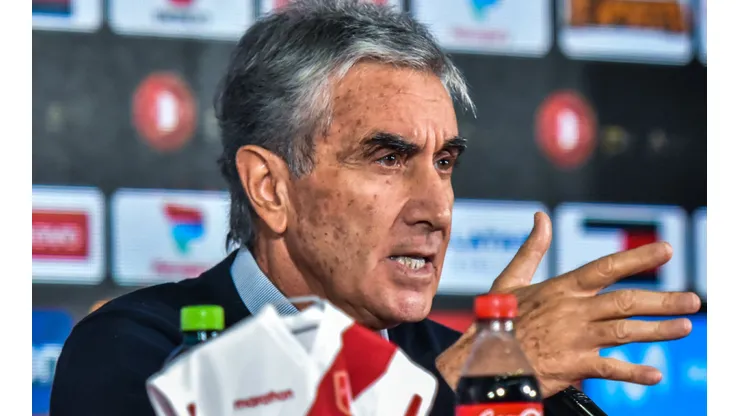 Con la renovación de Juan Carlos Oblitas: ¿Quién será el nuevo entrenador?