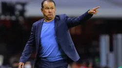 Reynoso está en Lima para amarrar su llegada a la selección