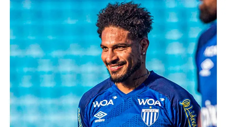 ¿Cuándo debutará Paolo Guerrero con Avaí? Prensa brasileña informó que faltan dos cosas. (Foto: Twitter Avaí)
