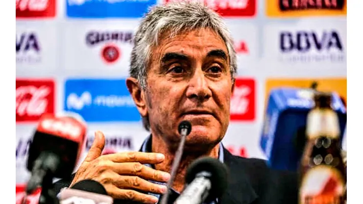 Un técnico y un exfutbolista: los posibles reemplazos de Oblitas. (Foto: Getty Images)