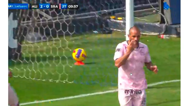 El delantero marcó el descuento de Sport Boys