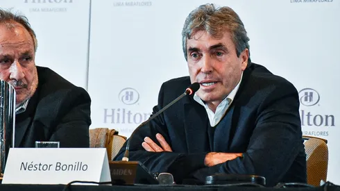 Nestor Bonillo se pronunció sobre el vuelo chárter que viajó a Doha para afrontar el repechaje a Qatar 2022. Foto: Andina