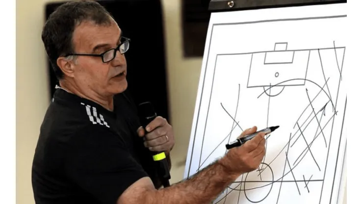 Marcelo Bielsa tuvo una conversación con la Selección Peruana