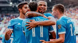 Alexander Callens fue titular y jugó todo el partido.