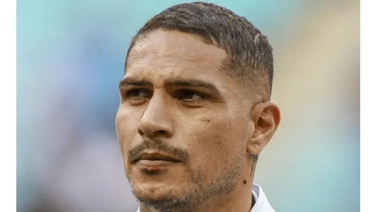 La primera foto de Paolo Guerrero con su nuevo equipo