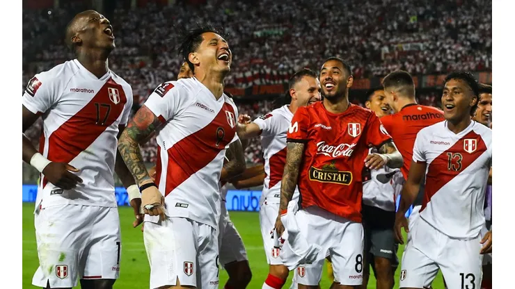 Un giro inesperado: así quedaría la tabla si FIFA le da la razón a Perú. (Foto: Getty Images)