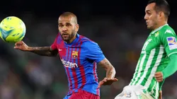 Dani Alves busca nuevo club
