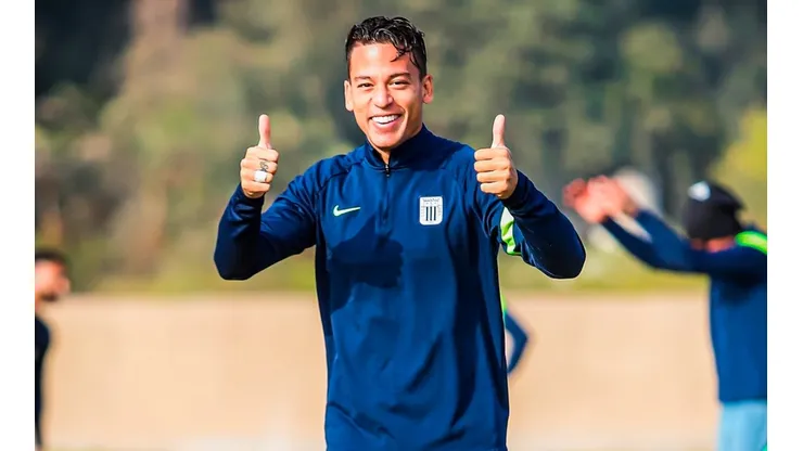 Luego de seis meses en Alianza, el nuevo valor de Benavente. (Foto: Twitter Alianza Lima)