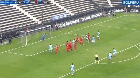 Golazo de tiro libre: Martín Távara anotó con sutil pegada │ VIDEO