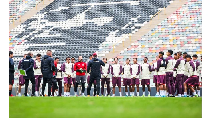 ¡Confirmado! Universitario busca defensa extranjero para el Clausura. (Foto: Twitter Universitario de Deportes)
