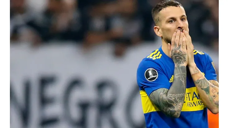Benedetto falló el penal en la definición