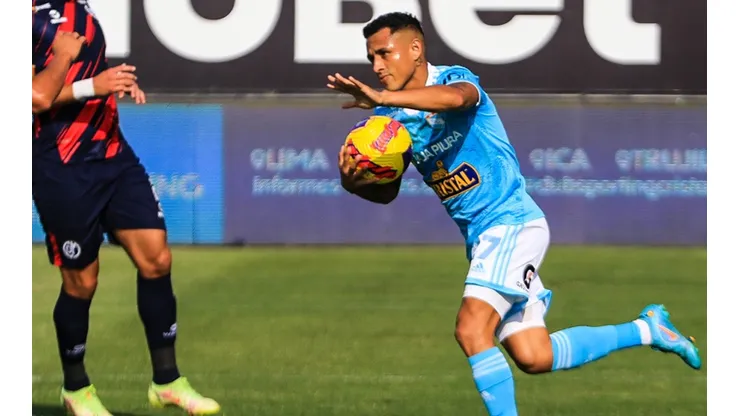 Lo último que se sabe de la situación de Yoshimar Yotún en Sporting Cristal. (Foto: Liga de Fútbol Profesional)