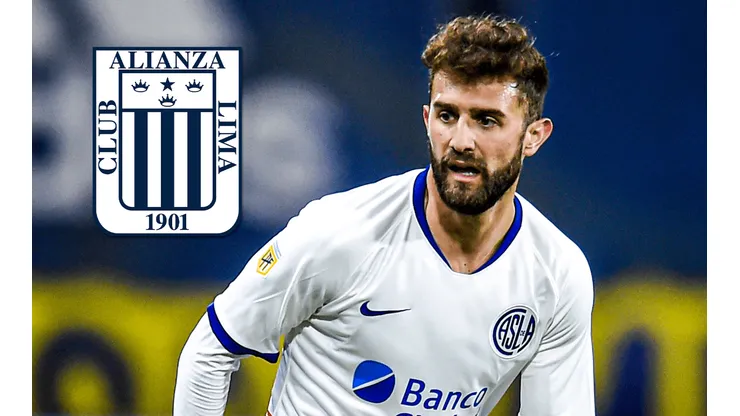 El lateral argentino llegará esta noche a la capital.